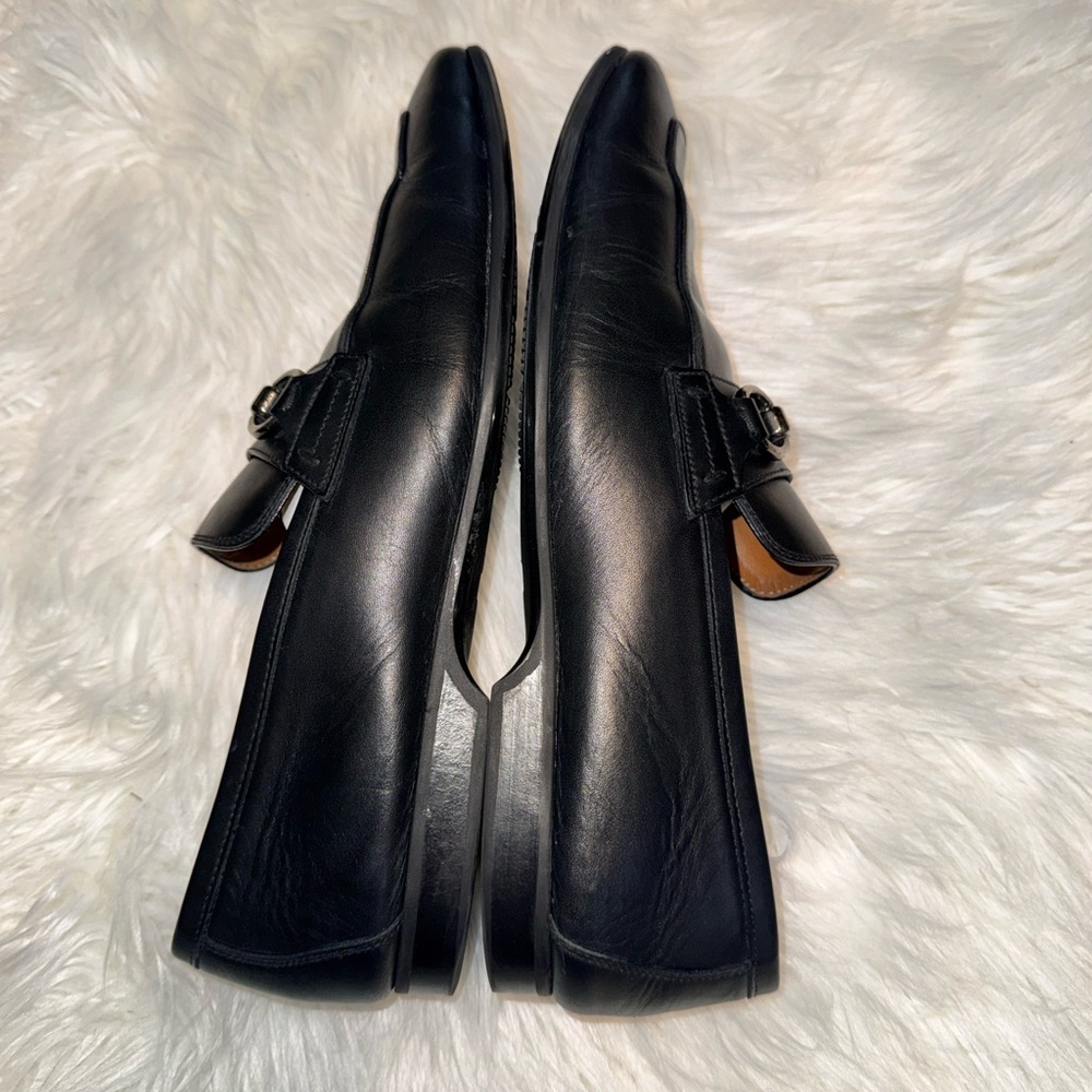 Magnanni Black Leather Slip-On Loafers - Picture 10 of 11